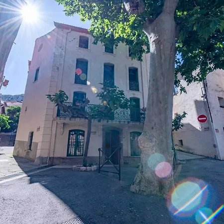 Guest house La Maison Benet, Calme Et Randonnees
