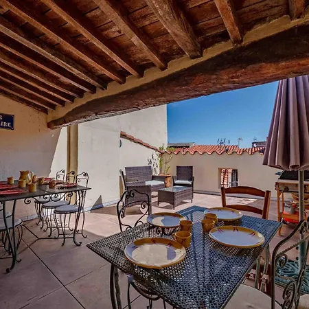 La Maison Benet, Calme Et Randonnees Guest house Tautavel