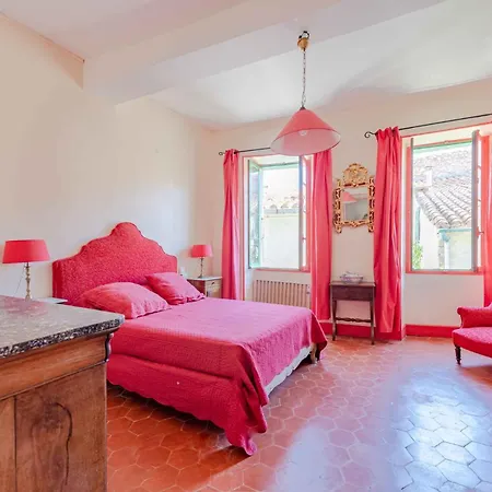 La Maison Benet, Calme Et Randonnees 3*