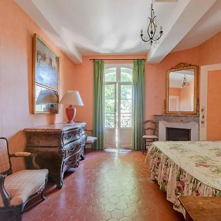 Guest house La Maison Benet, Calme Et Randonnees Tautavel