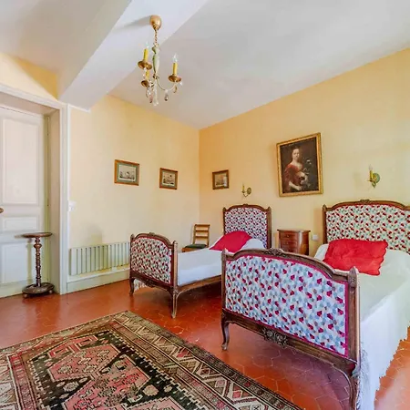 La Maison Benet, Calme Et Randonnees